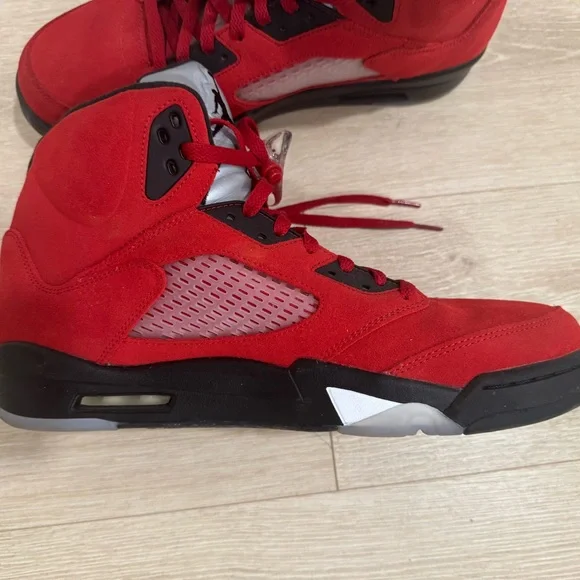 Air Jordan 5 Retro Raging Bull Red Suede Sneakers (size 13M) - Picture 4 of 6